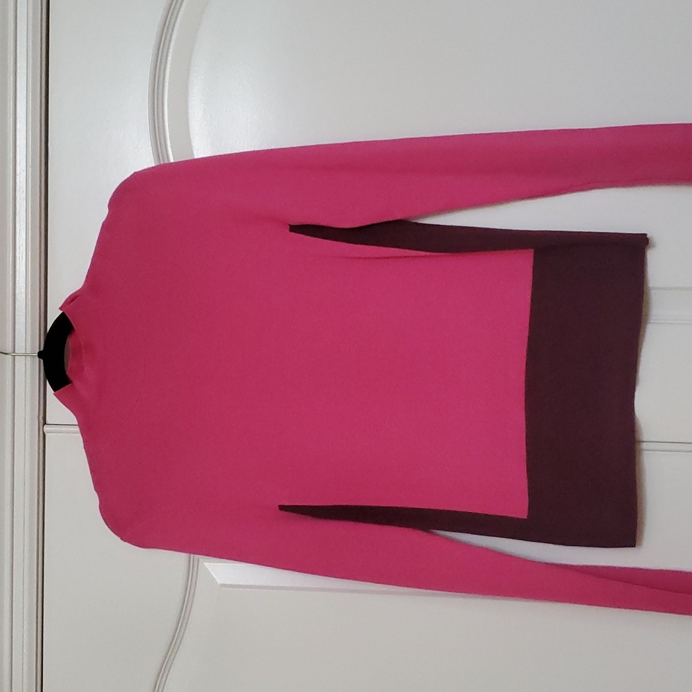 Color block Mock Neck Sweater